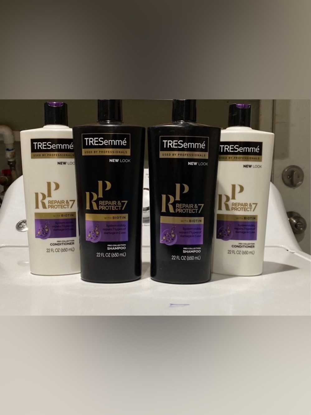 TRESemme Repair & Protect 7 Shampoo - Conditioner Bundle